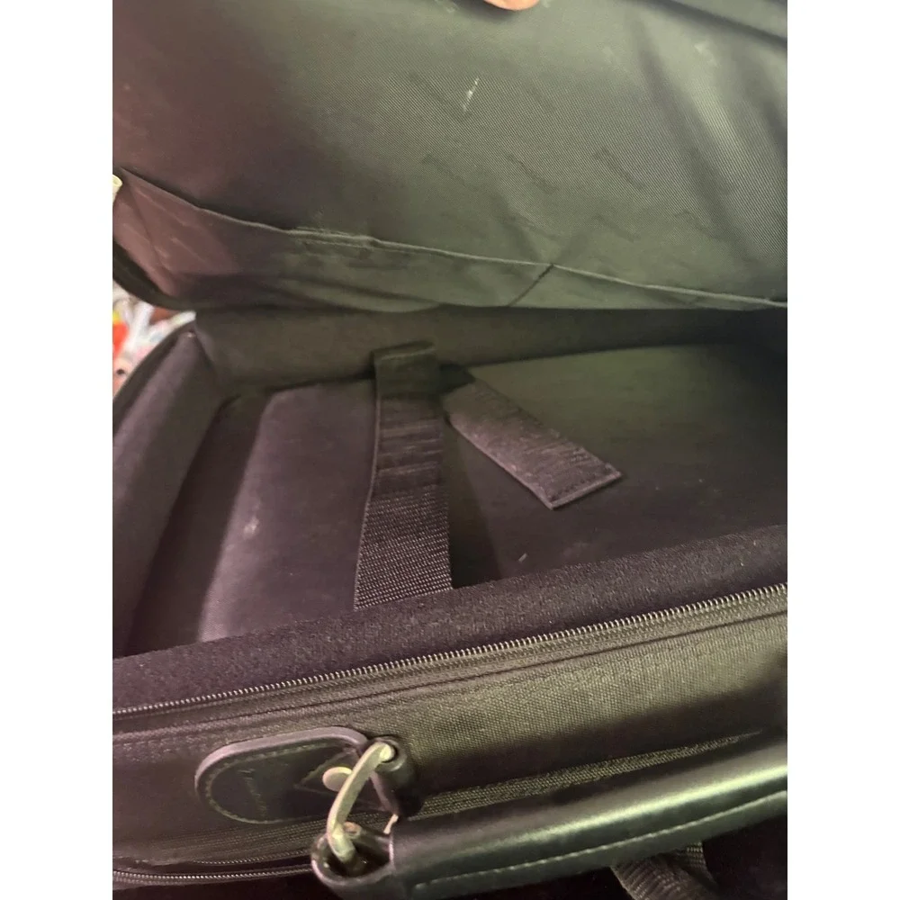 Targus Black Nylon Laptop Briefcase Messenger Bag Office‎ Travel Business Case